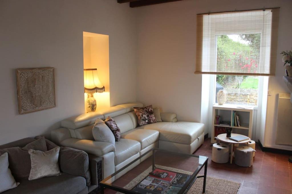 Photo of Livingroom in Daumeray