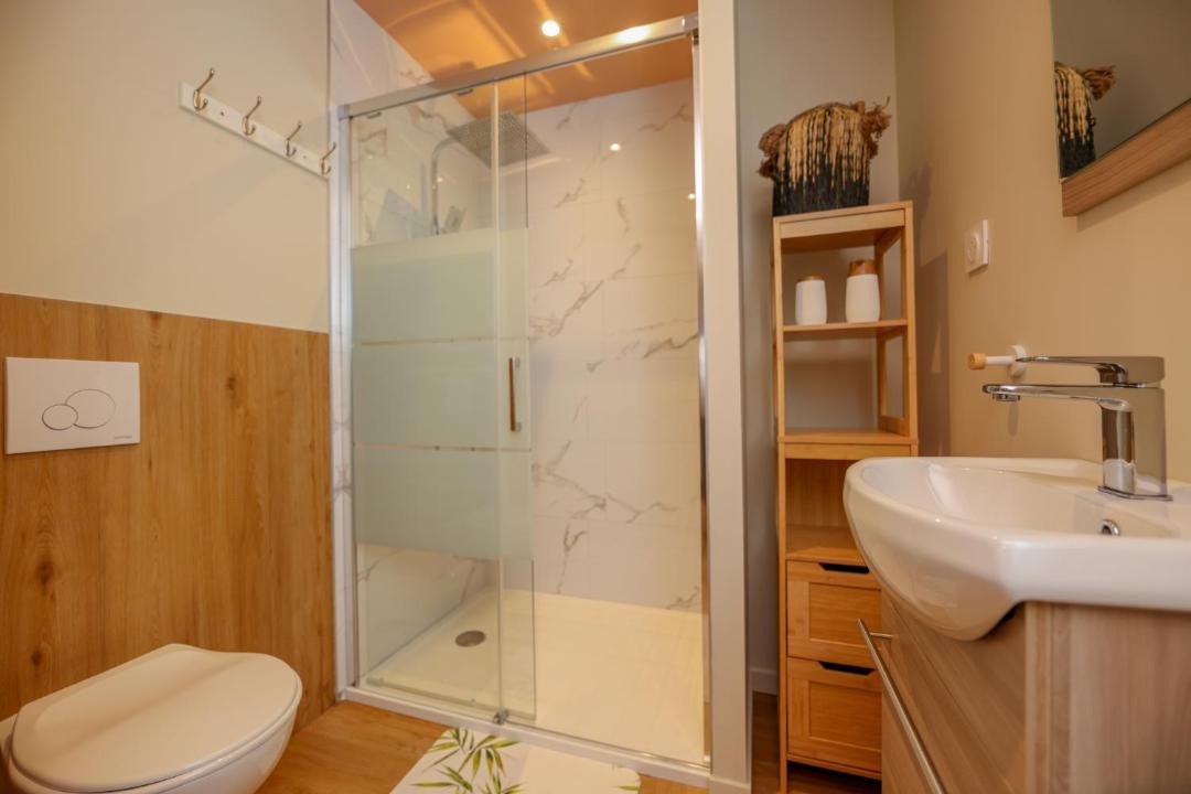 Photo of Bathroom in Wimille