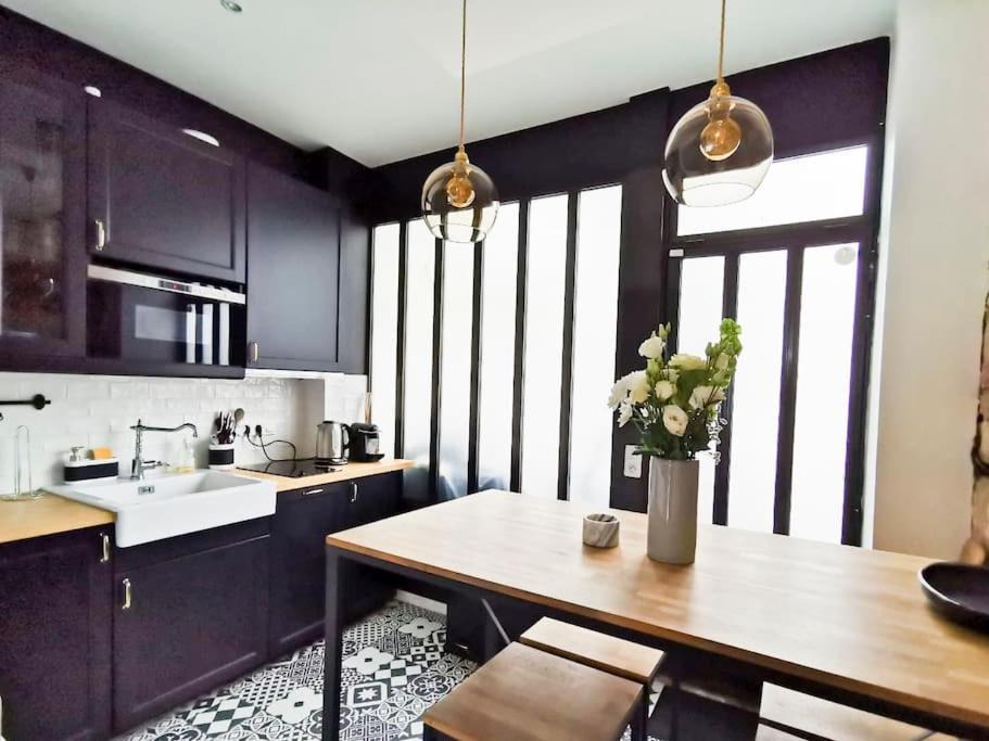 Photo of Kitchen in Suresnes