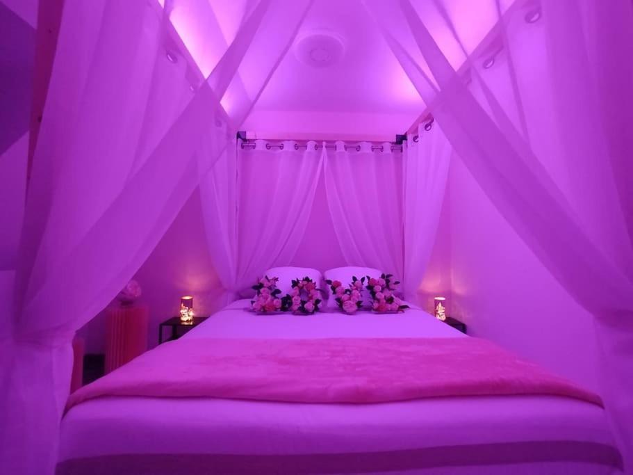 Photo of Bedroom in Precigne