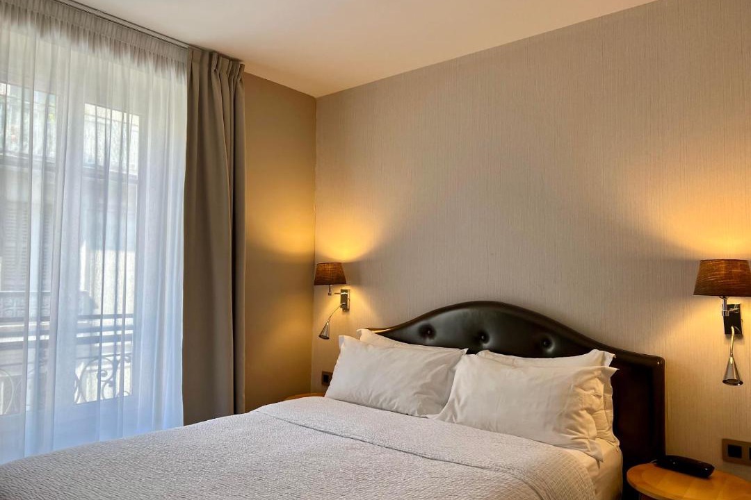 Photo of Bedroom in Sorbonne