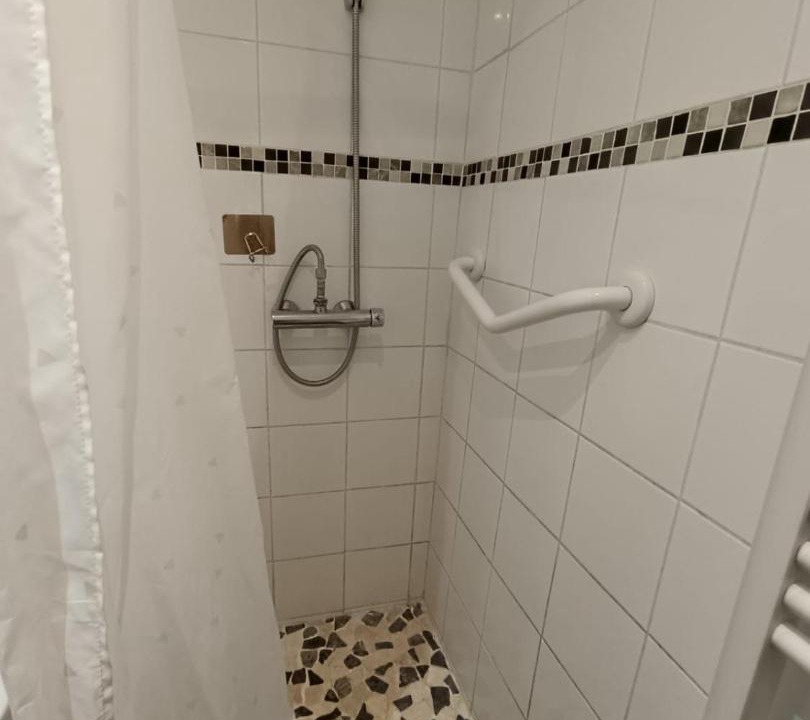 Photo of Bathroom in Drancy