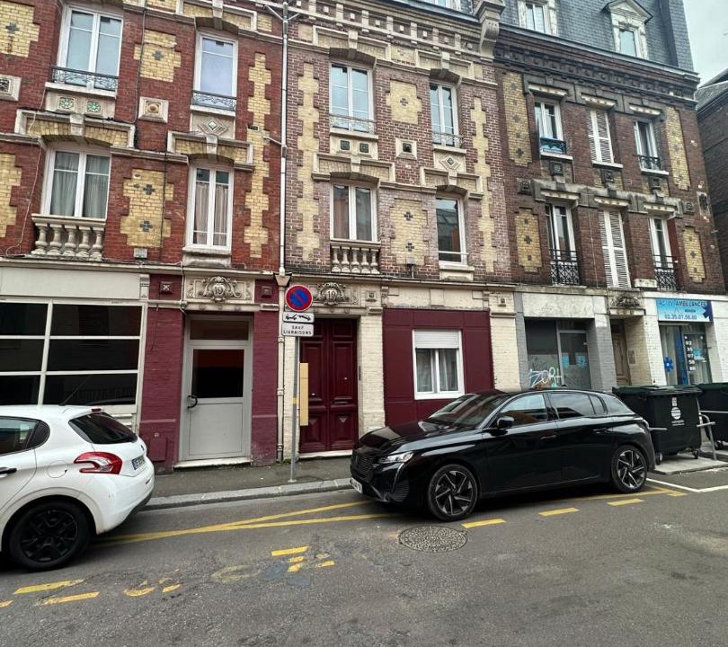 Photo of Buildings in Quartier Pasteur
