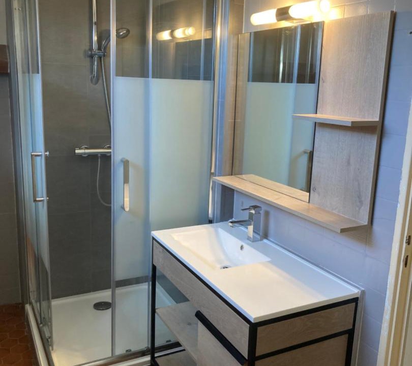 Photo of Bathroom in Jars