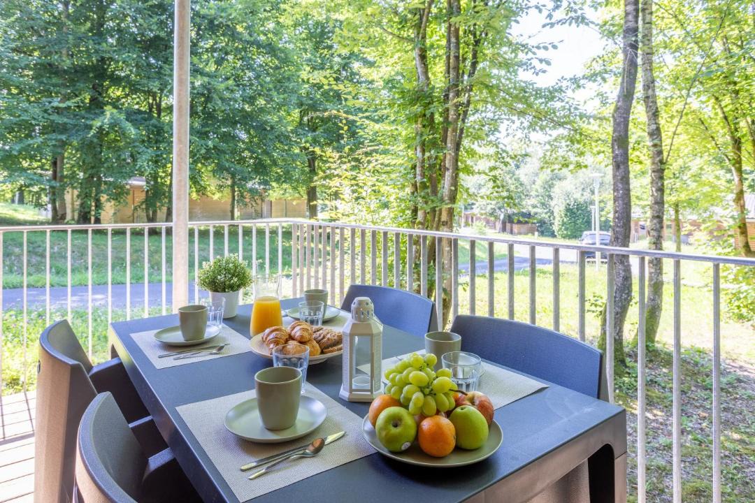 Photo of Patio Balcony in Eppe-Sauvage