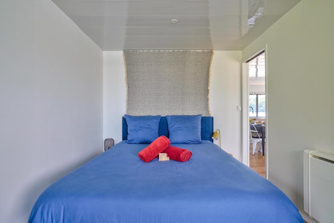 Photo of Bedroom in Vaux-sur-Seine