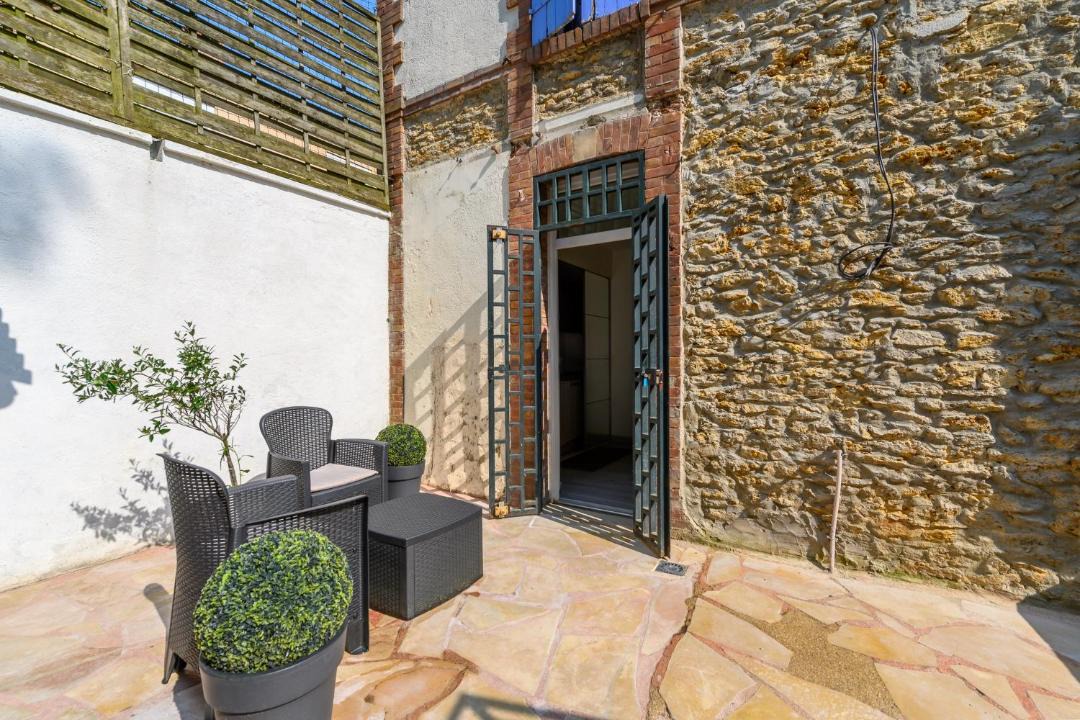 Photo of Patio Balcony in Tournan-en-Brie