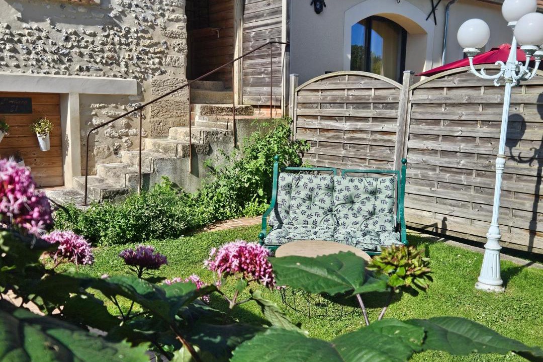 Photo of Others in Sainte-Genevieve-les-Gasny