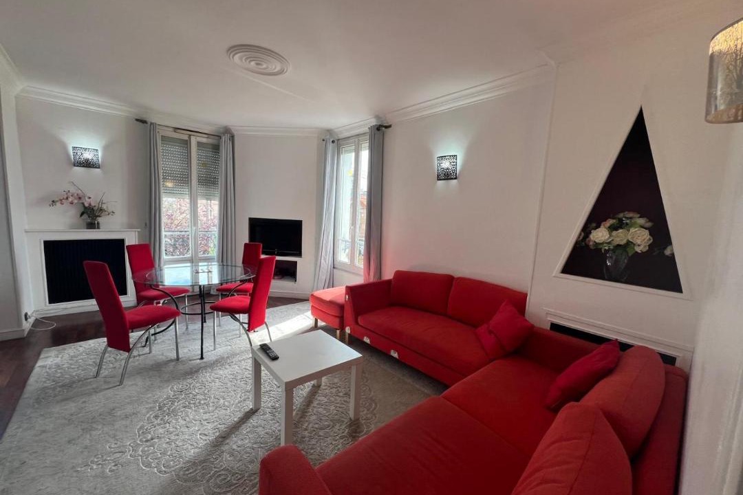 Photo of Livingroom in Argenteuil