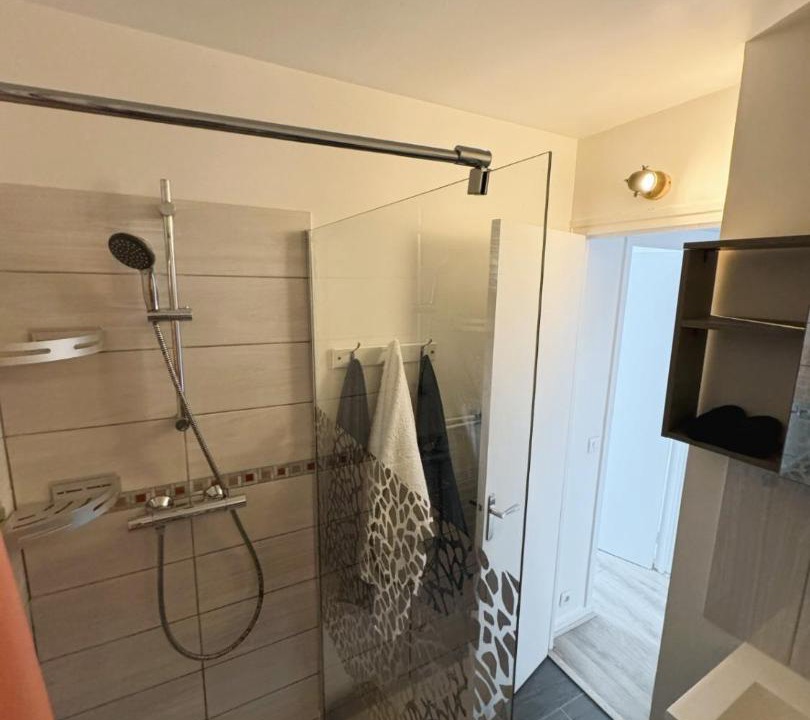 Photo of Bathroom in Fresnes