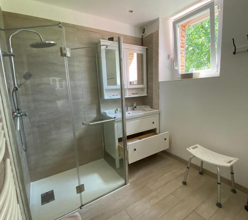 Photo of Bathroom in Saint-Martin-l'Hortier