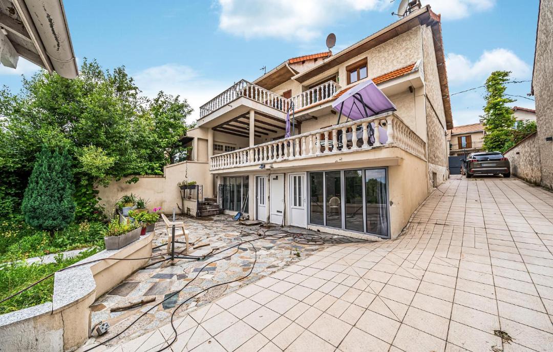Photo of Patio Balcony in Pierrefitte-sur-Seine