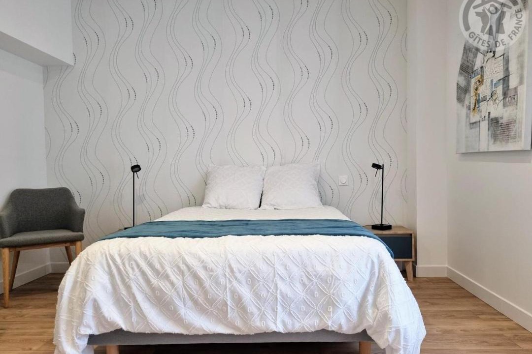 Photo of Bedroom in Viels-Maisons
