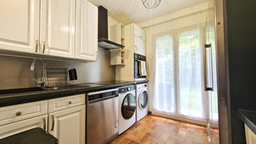 Photo of Kitchen in Cergy