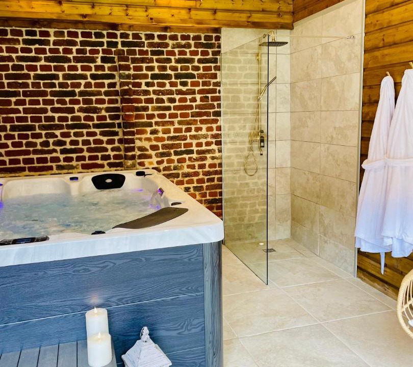 Photo of Bathroom in Esnes