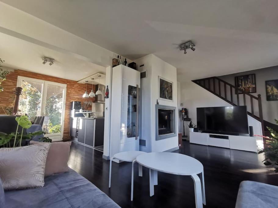 Photo of Livingroom in Yerres