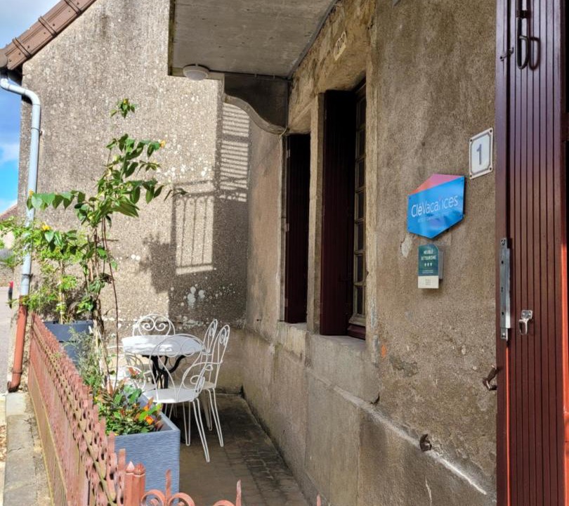 Photo of Others in Saint-Sernin-du-Plain