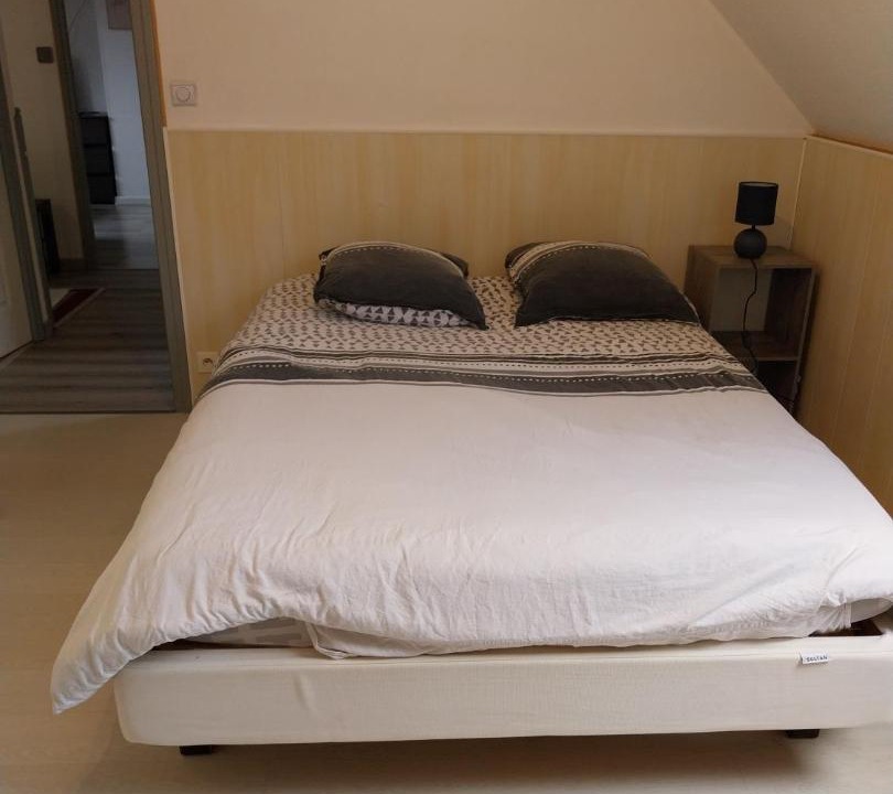 Photo of Bedroom in Saint-Germain-les-Corbeil