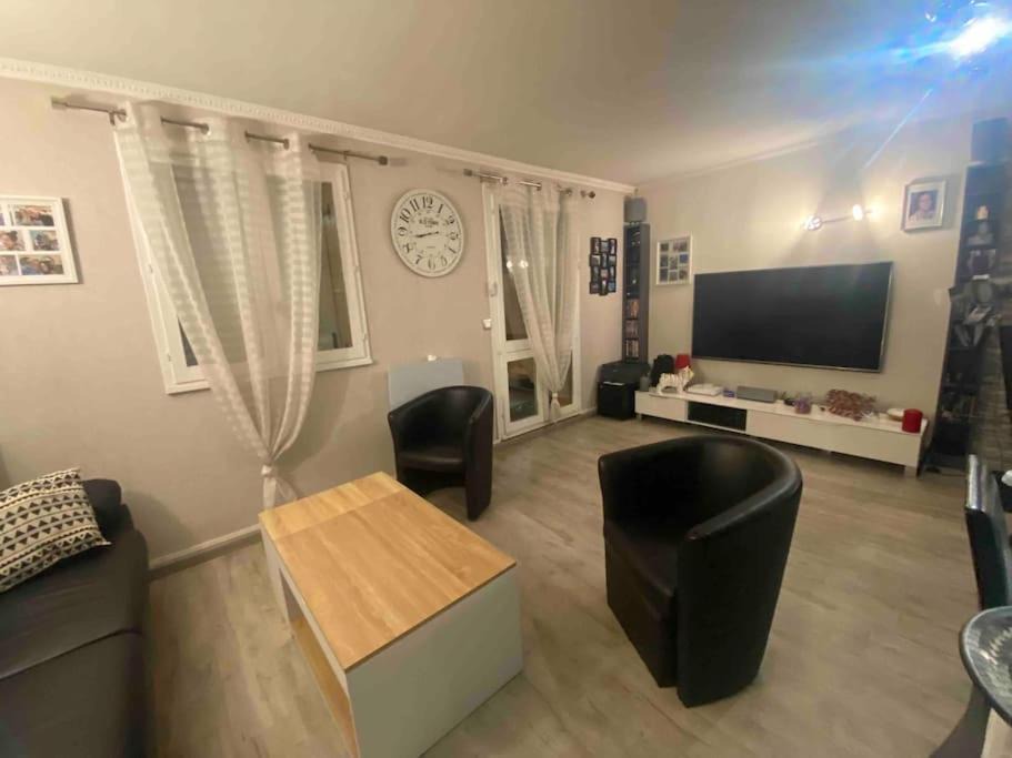Photo of Livingroom in Villeparisis