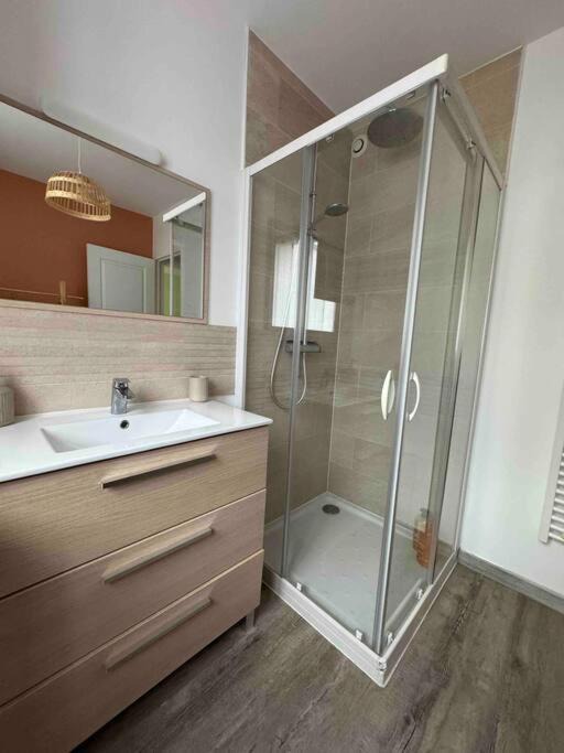 Photo of Bathroom in Mery-sur-Oise