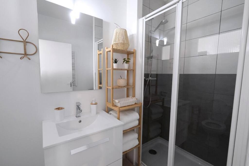 Photo of Bathroom in Moret-sur-Loing