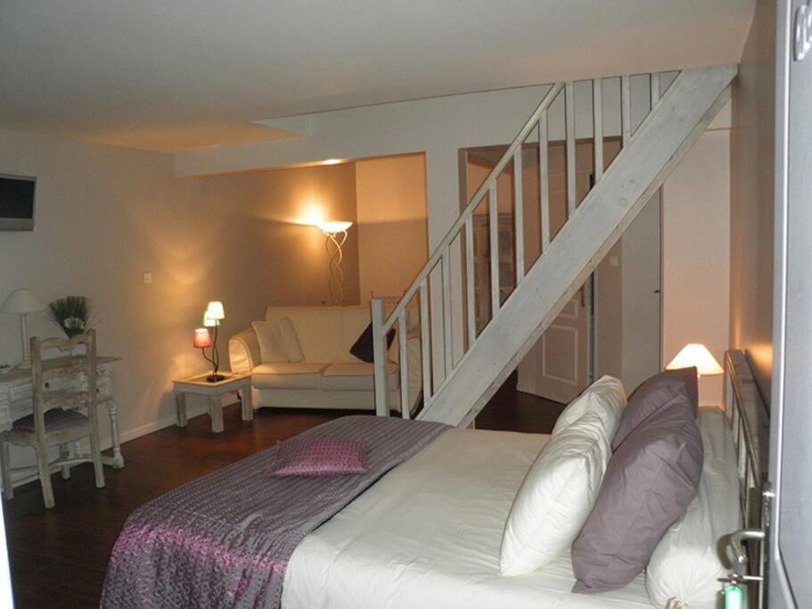 Photo of Bedroom in Saint-Hubert