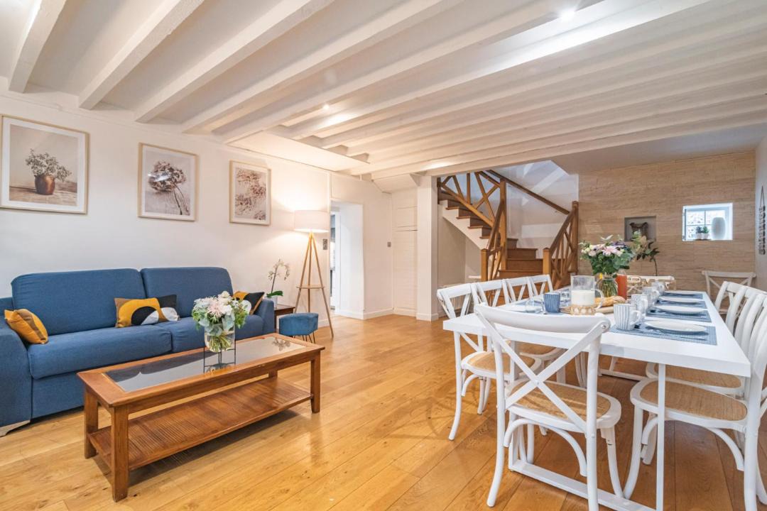 Photo of Livingroom in Quincy-Voisins