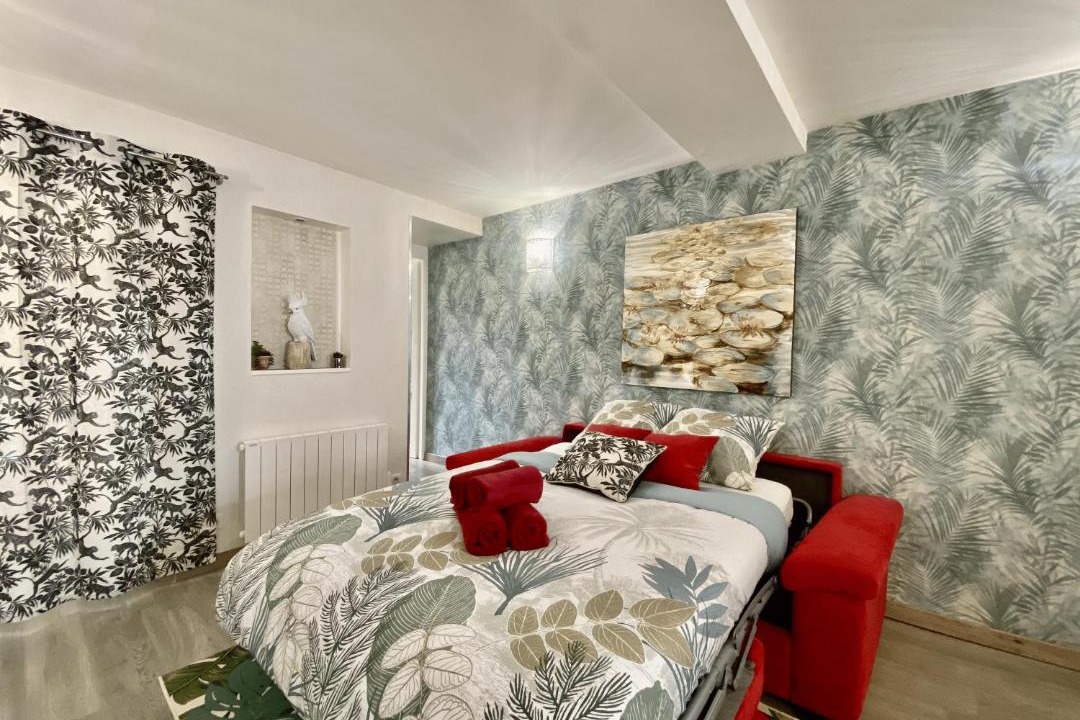 Photo of Bedroom in Sens
