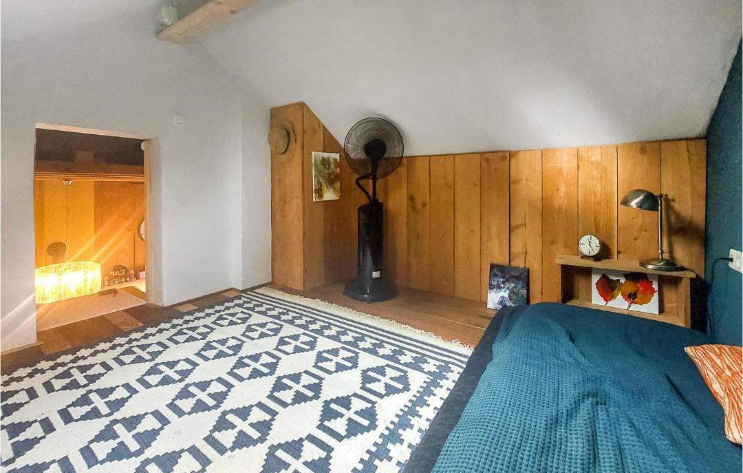 Photo of Bedroom in Besmont