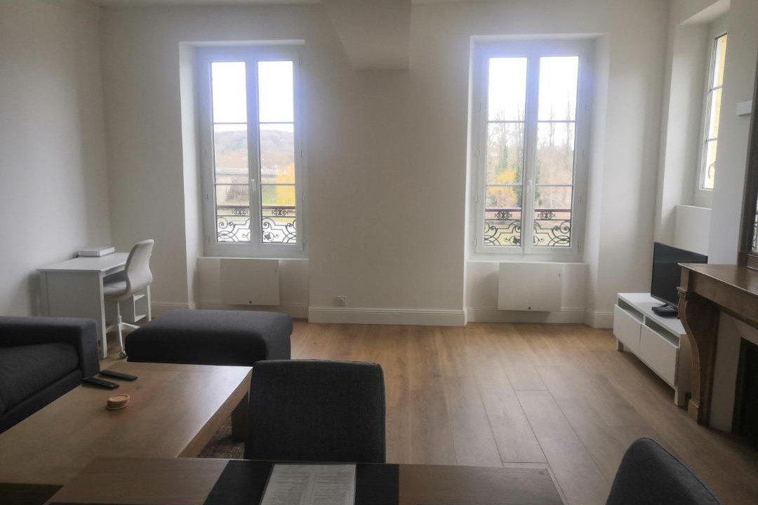 Photo of Livingroom in Mantes-la-Jolie