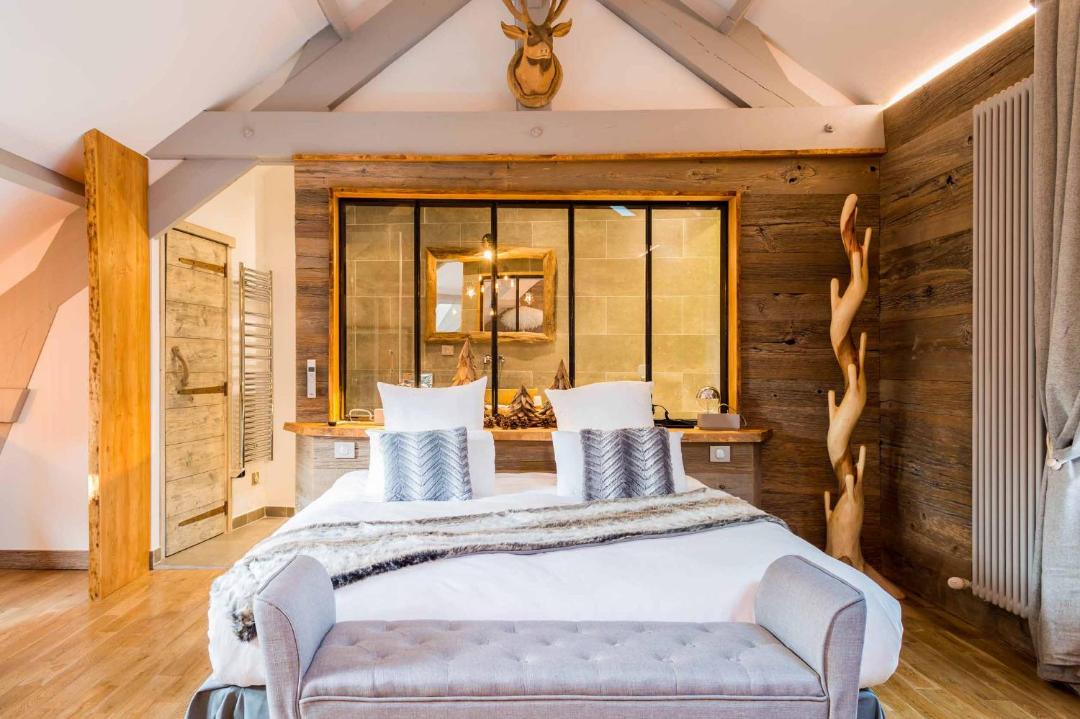 Photo of Bedroom in Bray-et-Lu