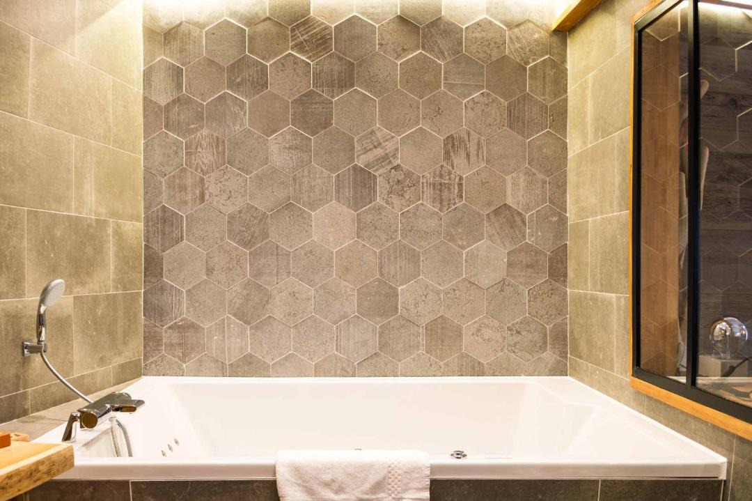Photo of Bathroom in Bray-et-Lu