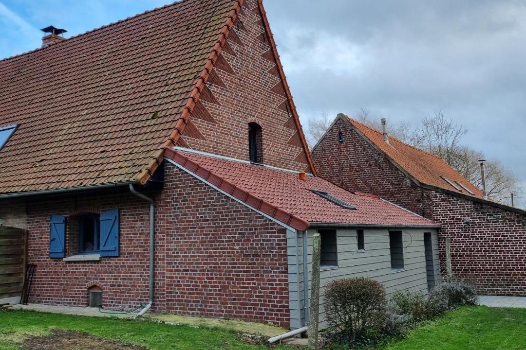 Photo of Buildings in Buysscheure