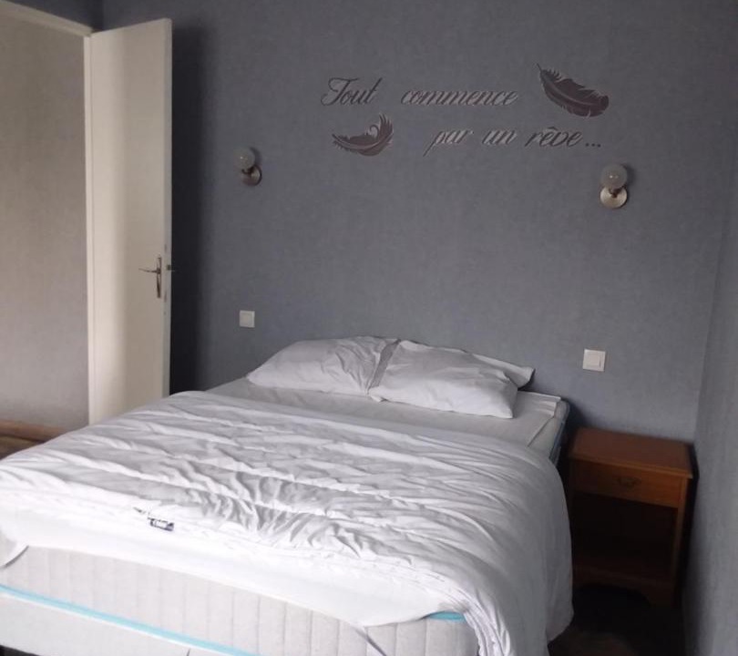 Photo of Bedroom in Pende