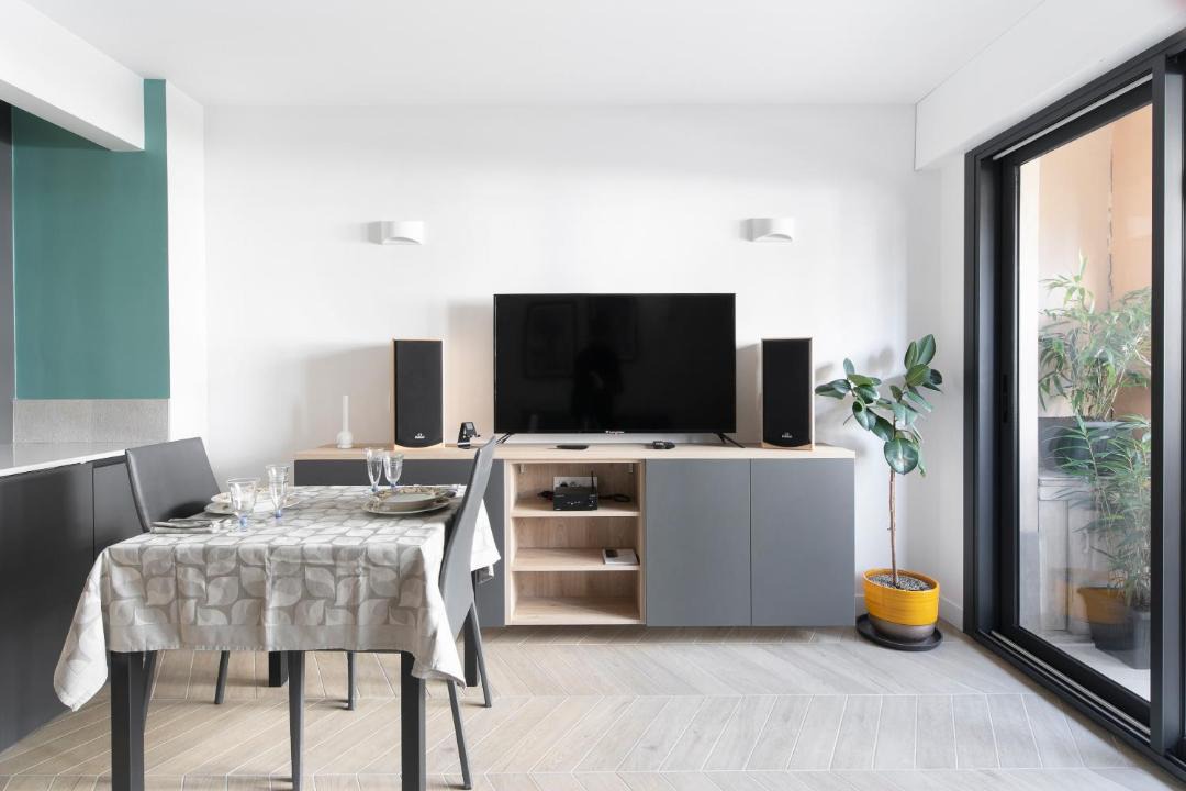 Photo of Livingroom in Les Lilas