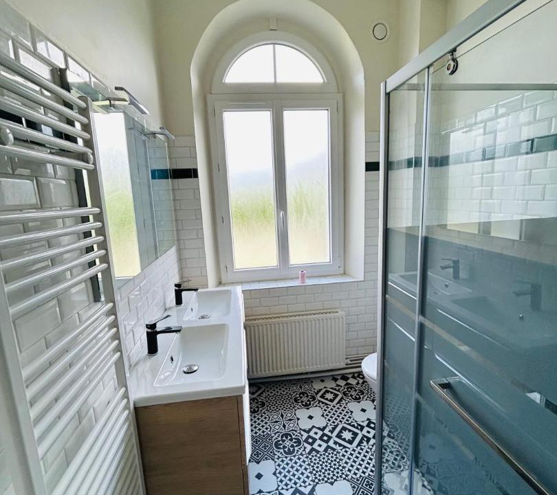 Photo of Bathroom in Le Heron