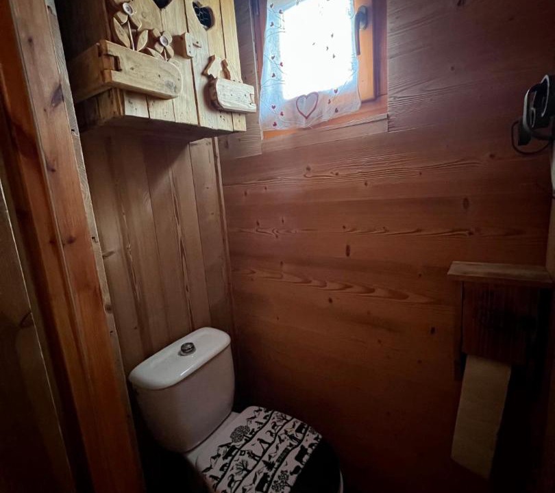 Photo of Bathroom in Saint-Laurent-en-Grandvaux