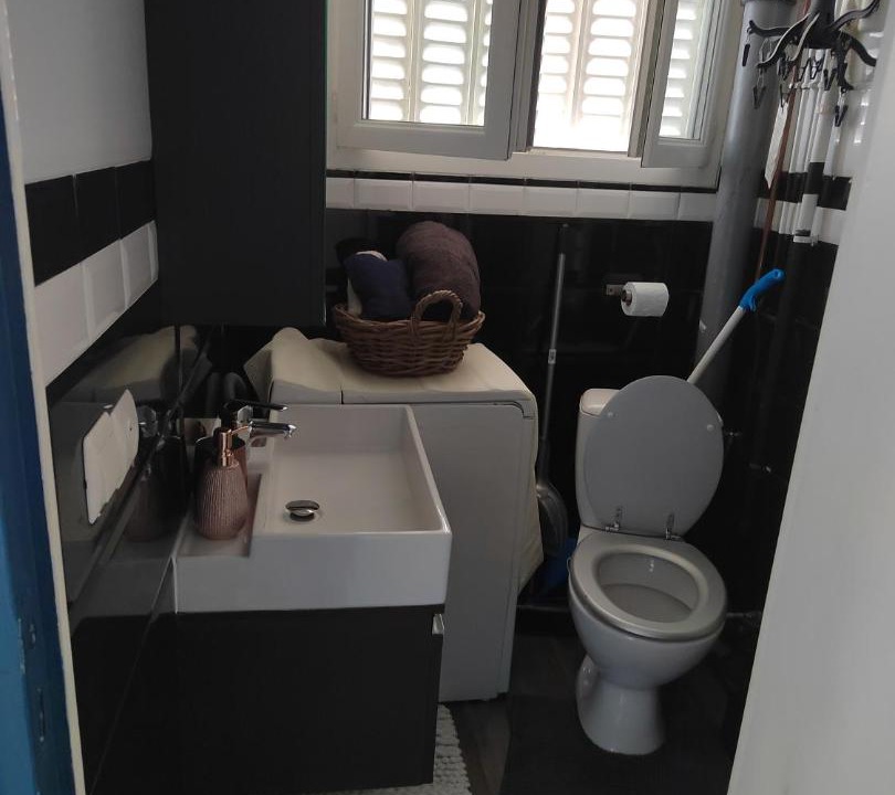 Photo of Bathroom in Petit-Colombes