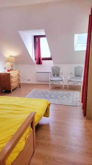 Photo of Livingroom in Villeneuve-sur-Bellot