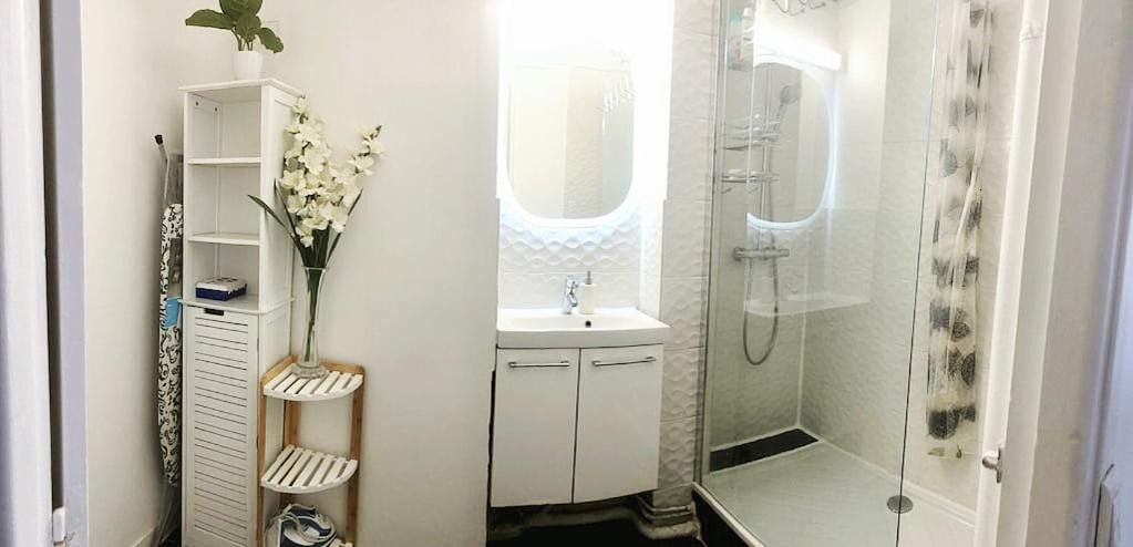 Photo of Bathroom in Choisy-le-Roi