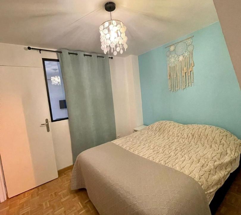 Photo of Bedroom in Chalon-sur-Saone