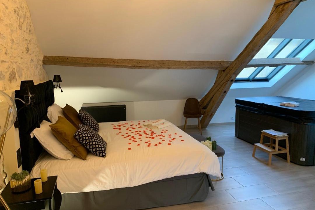 Photo of Bedroom in Treuzy-Levelay