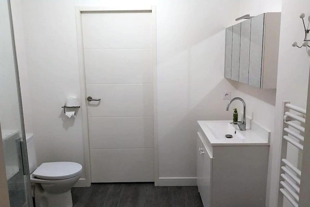 Photo of Bathroom in La Grande-Paroisse