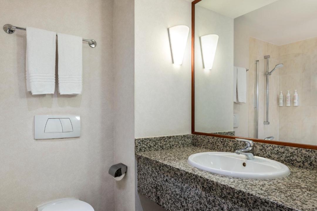 Photo of Bathroom in Roissy-en-France
