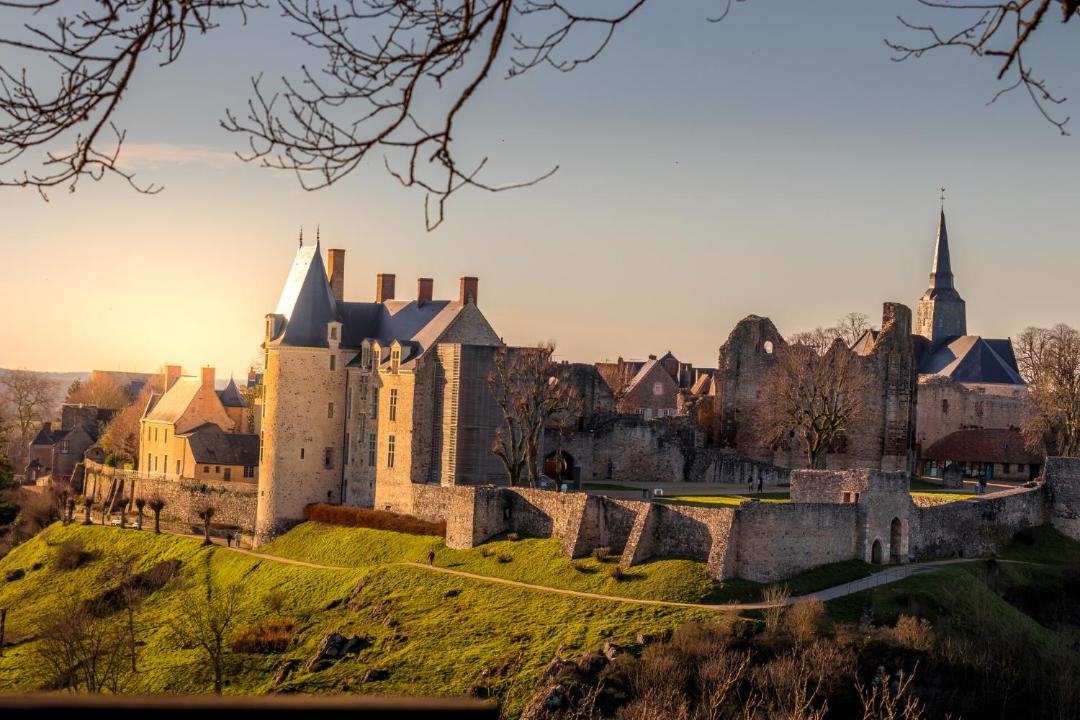 Photo of Others in Sainte-Suzanne-and-Chammes