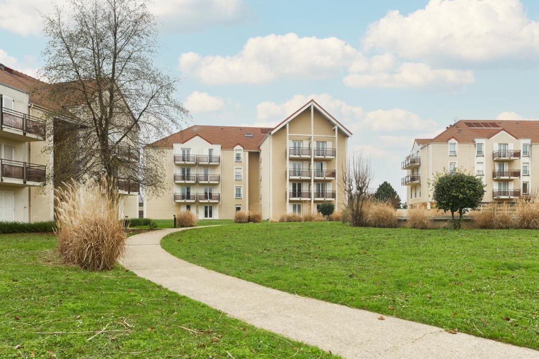 Photo of Others in Roissy-en-France