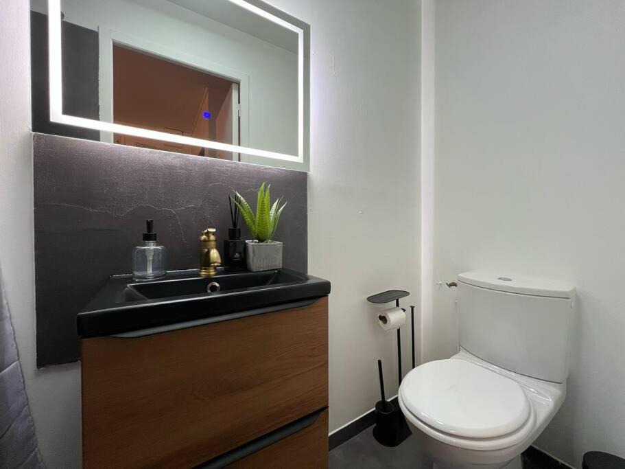 Photo of Bathroom in Thomery