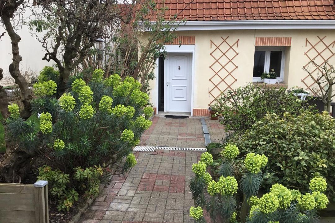 Photo of Buildings in Arques