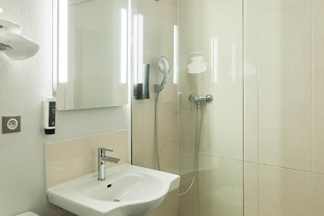 Photo of Bathroom in Bretigny-sur-Orge