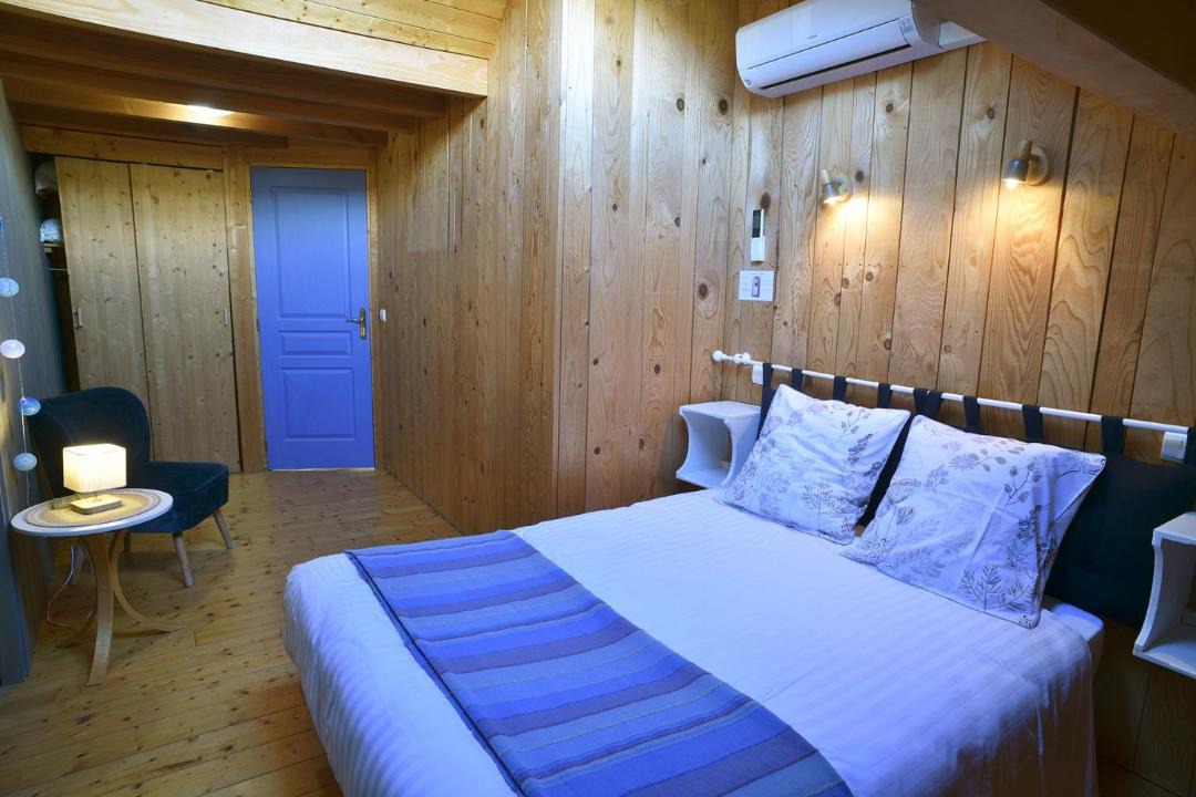 Photo of Bedroom in Lavigny